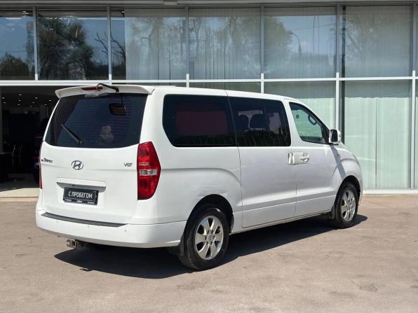 Hyundai Grand Starex I с пробегом 2014 года, цена 2 300 000 рублей, 268457 км, минивэн, Автокод Объявления