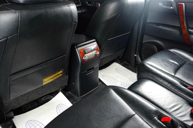 Toyota Highlander II (XU40) Рестайлинг с пробегом 2012 года, цена 1 949 000 рублей, 272237 км, внедорожник, Автокод Объявления
