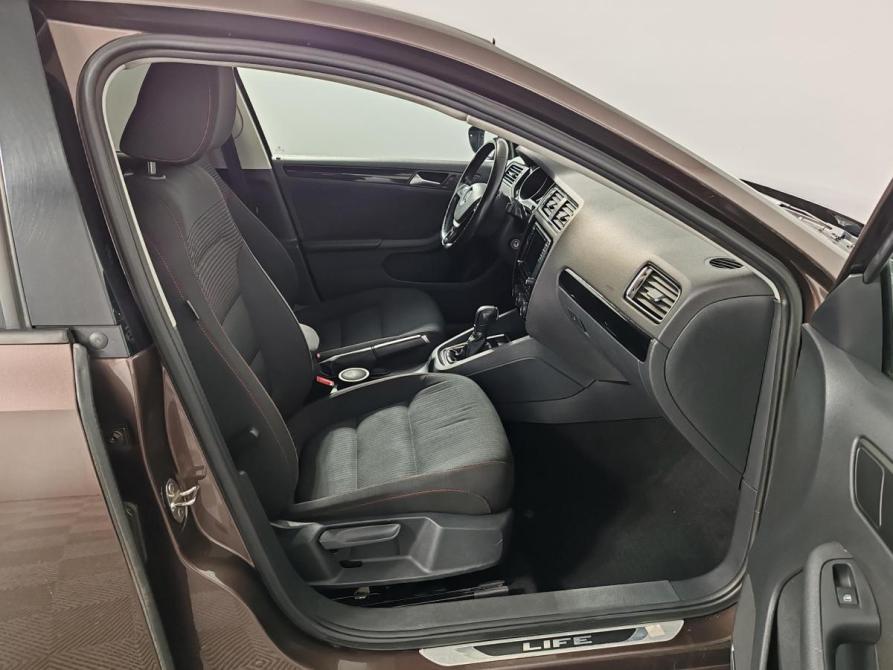 Volkswagen Jetta VI Рестайлинг Москва  - изображение 21