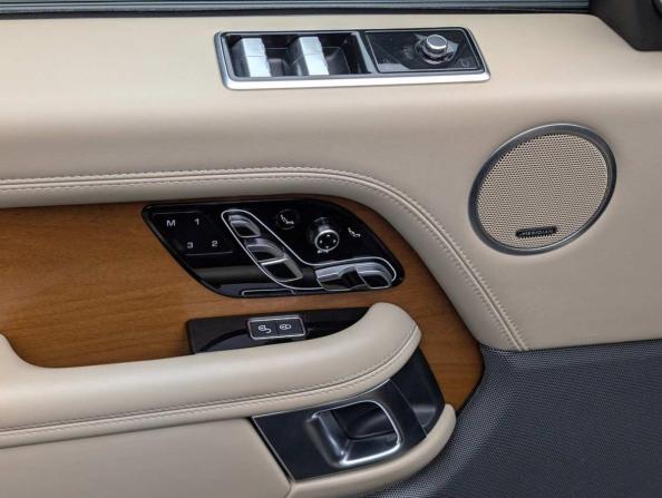 Land Rover Range Rover IV Рестайлинг с пробегом 2020 года, цена 7 325 000 рублей, 118852 км, внедорожник, Автокод Объявления