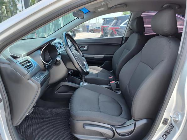 Kia Rio III Рестайлинг с пробегом 2016 года, цена 904 000 рублей, 159023 км, седан, Автокод Объявления
