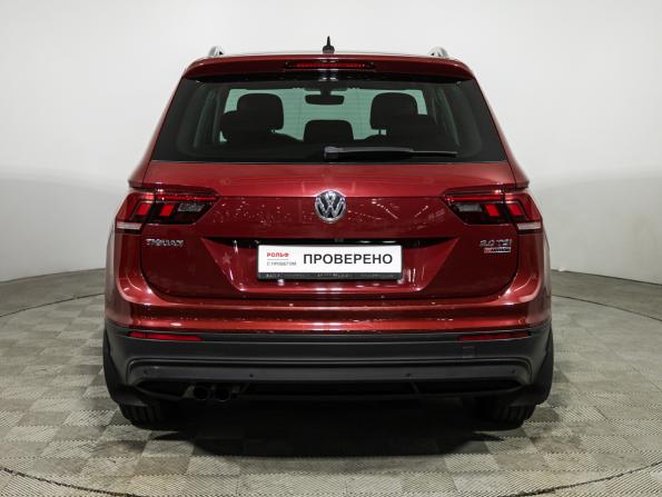 Volkswagen Tiguan II с пробегом 2017 года, цена 2 249 700 рублей, 166604 км, внедорожник, Автокод Объявления