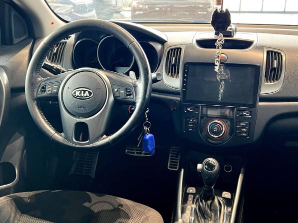 Kia Cerato II с пробегом 2011 года, цена 930 000 рублей, 200000 км, купе, Автокод Объявления
