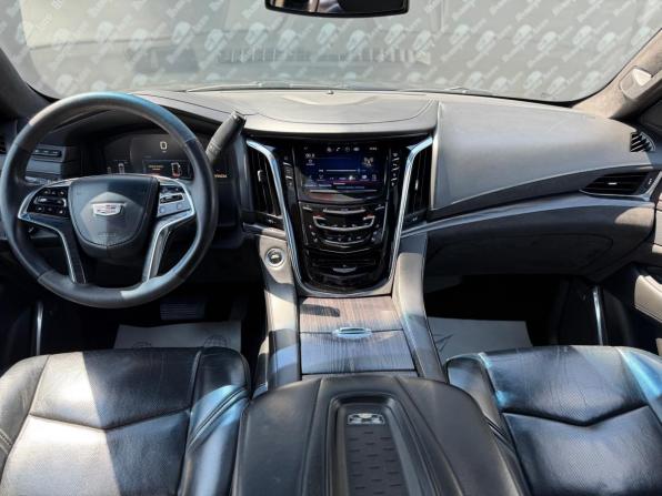 Cadillac Escalade IV с пробегом 2015 года, цена 3 500 000 рублей, 162800 км, внедорожник, Автокод Объявления