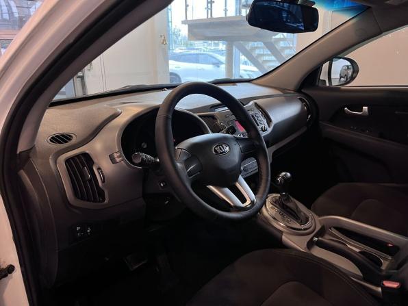 Kia Sportage III Рестайлинг с пробегом 2015 года, цена 936 000 рублей, 220292 км, внедорожник, Автокод Объявления
