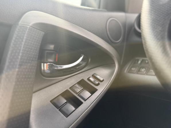 Toyota RAV4 III (XA30) Рестайлинг с пробегом 2010 года, цена 1 390 000 рублей, 265000 км, внедорожник, Автокод Объявления