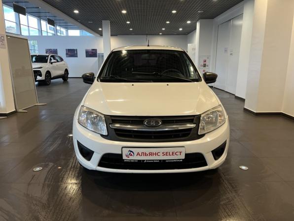 Lada (ВАЗ) Granta I с пробегом 2017 года, цена 299 000 рублей, 240190 км, седан, Автокод Объявления