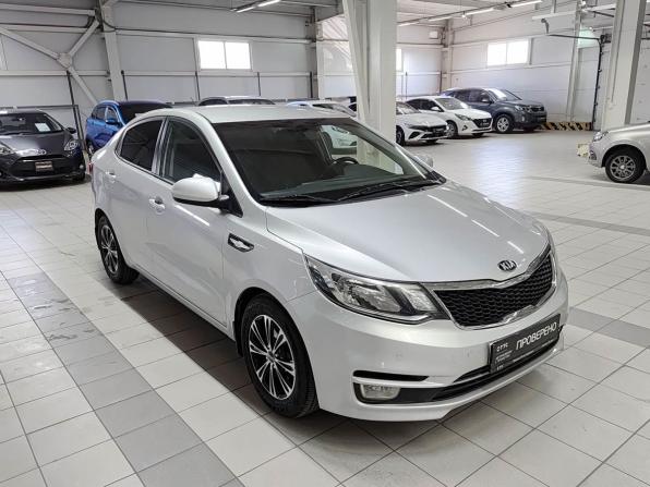 Kia Rio III с пробегом 2015 года, цена 970 000 рублей, 200200 км, седан, Автокод Объявления