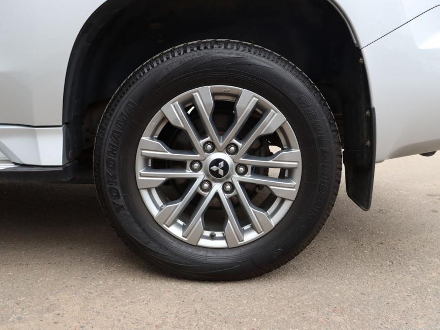 Mitsubishi Pajero Sport III Рестайлинг Москва  - изображение 9
