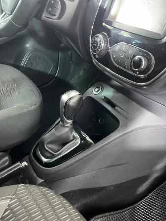 Renault Kaptur I с пробегом 2018 года, цена 1 160 000 рублей, 95848 км, внедорожник, Автокод Объявления