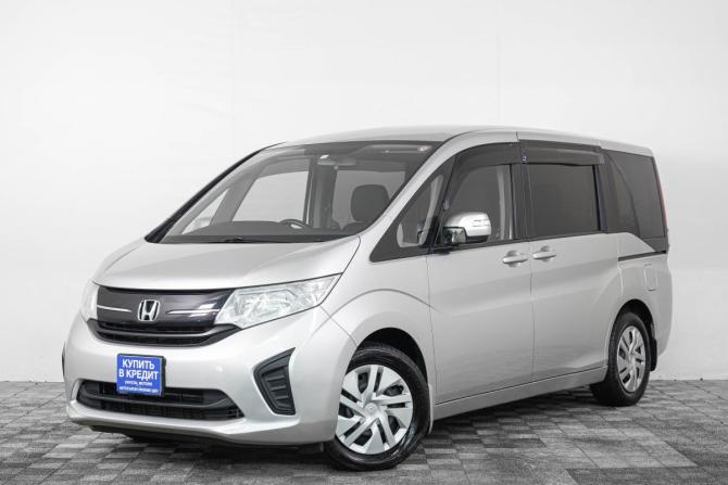 Honda Stepwgn V с пробегом 2016 года, цена 1 809 000 рублей, 120000 км, минивэн, Автокод Объявления