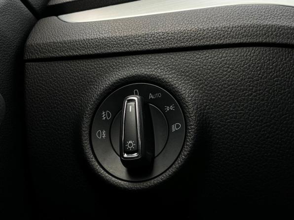 Skoda Superb III с пробегом 2019 года, цена 1 972 800 рублей, 130933 км, лифтбек, Автокод Объявления