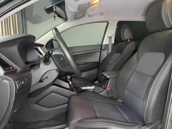Hyundai Tucson III с пробегом 2016 года, цена 1 860 000 рублей, 203322 км, внедорожник, Автокод Объявления