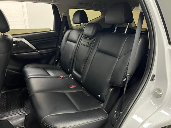 Mitsubishi Pajero Sport III Рестайлинг с пробегом 2020 года, цена 3 450 000 рублей, 119012 км, внедорожник, Автокод Объявления
