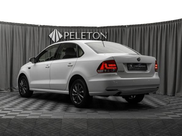 Volkswagen Polo V Рестайлинг с пробегом 2016 года, цена 1 530 000 рублей, 32524 км, седан, Автокод Объявления