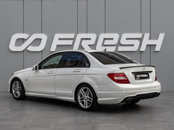 Mercedes-Benz C-Класс III (W204) Рестайлинг с пробегом 2011 года, цена 1 179 000 рублей, 221167 км, седан, Автокод Объявления