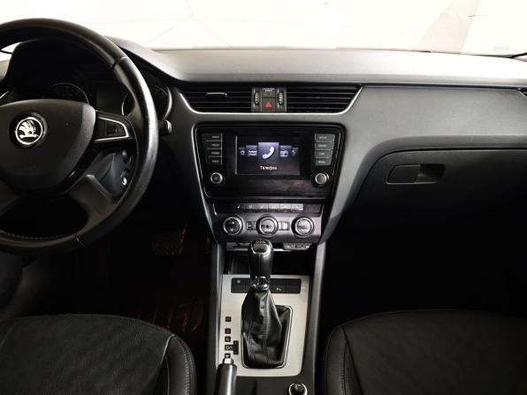Skoda Octavia III (A7) с пробегом 2014 года, цена 929 000 рублей, 203620 км, лифтбек, Автокод Объявления