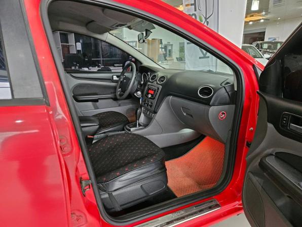 Ford Focus II Рестайлинг с пробегом 2011 года, цена 635 000 рублей, 250000 км, хэтчбек, Автокод Объявления