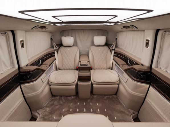 Mercedes-Benz V-Класс III (W447) Рестайлинг 2 с пробегом 2026 года, цена 46 000 000 рублей, 18 км, минивэн, Автокод Объявления