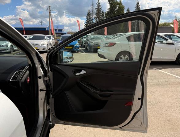 Ford Focus III Рестайлинг с пробегом 2017 года, цена 1 100 000 рублей, 166250 км, хэтчбек, Автокод Объявления