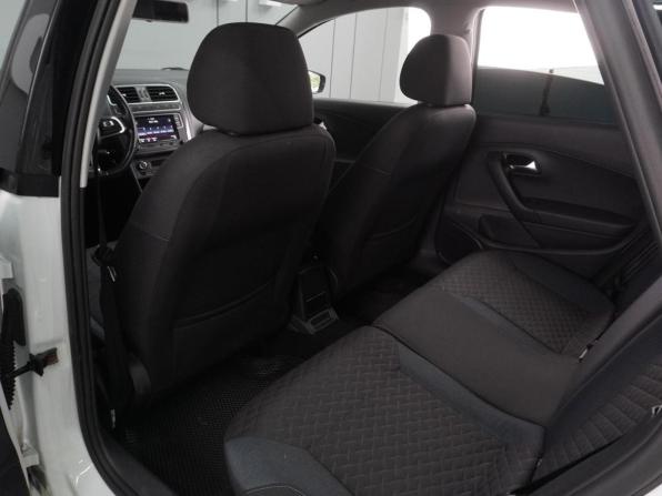 Volkswagen Polo V Рестайлинг с пробегом 2019 года, цена 1 429 000 рублей, 132924 км, седан, Автокод Объявления