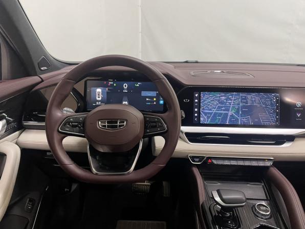 Geely Monjaro I с пробегом 2023 года, цена 3 249 000 рублей, 41459 км, внедорожник, Автокод Объявления