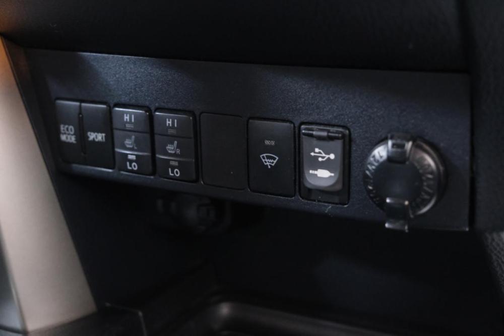 Toyota RAV4 IV (XA40) Омск  - изображение 17