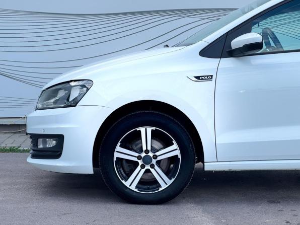 Volkswagen Polo V Рестайлинг с пробегом 2018 года, цена 1 260 000 рублей, 94077 км, седан, Автокод Объявления