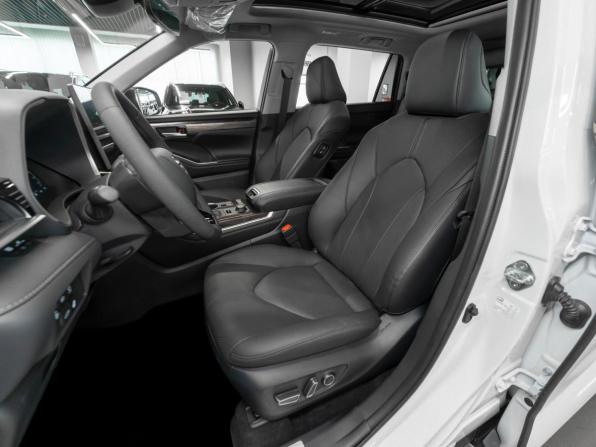 Toyota Highlander IV (XU70) с пробегом 2026 года, цена 6 000 000 рублей, 50 км, внедорожник, Автокод Объявления