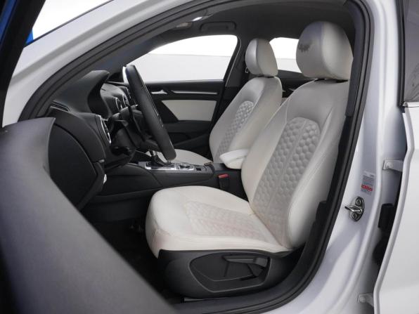 Audi A3 III (8V) Рестайлинг с пробегом 2019 года, цена 1 399 051 рубль, 173677 км, седан, Автокод Объявления