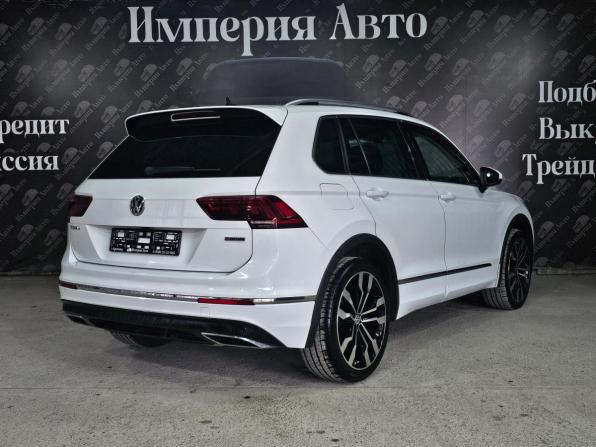 Volkswagen Tiguan II с пробегом 2018 года, цена 2 700 000 рублей, 157400 км, внедорожник, Автокод Объявления