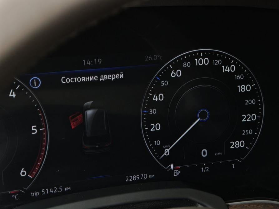 Volkswagen Touareg III Москва  - изображение 17