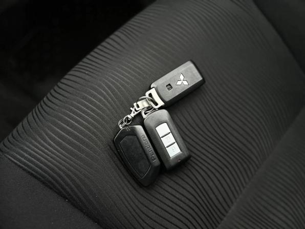 Mitsubishi Pajero Sport III Рестайлинг с пробегом 2021 года, цена 3 799 000 рублей, 122905 км, внедорожник, Автокод Объявления
