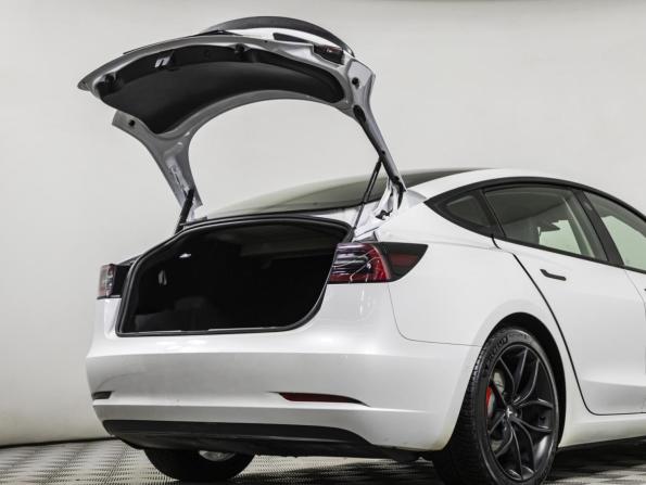 Tesla Model 3 I с пробегом 2021 года, цена 3 455 100 рублей, 94660 км, седан, Автокод Объявления