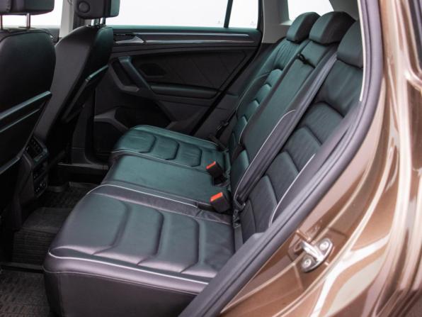 Volkswagen Tiguan II с пробегом 2019 года, цена 2 395 000 рублей, 85277 км, внедорожник, Автокод Объявления