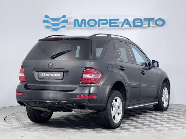 Mercedes-Benz M-Класс II (W164) Рестайлинг с пробегом 2011 года, цена 1 480 000 рублей, 226000 км, внедорожник, Автокод Объявления