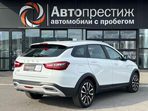 Lada (ВАЗ) Vesta I Рестайлинг (NG) с пробегом 2024 года, цена 1 435 000 рублей, 31100 км, универсал, Автокод Объявления