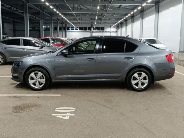 Skoda Octavia III (A7) Рестайлинг с пробегом 2018 года, цена 1 620 000 рублей, 138535 км, лифтбек, Автокод Объявления