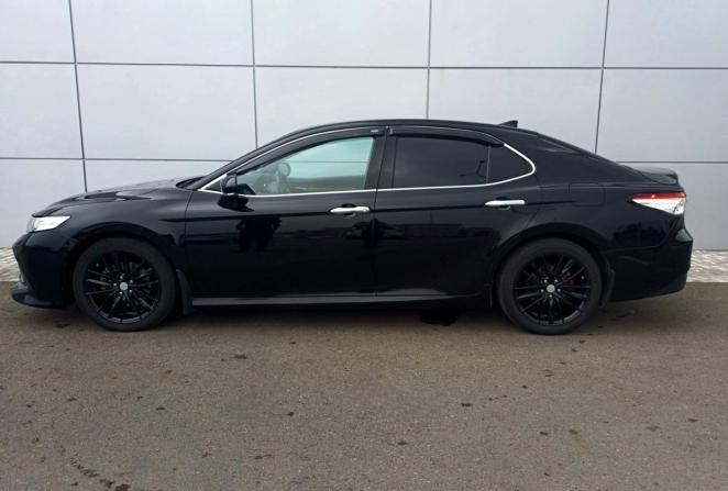 Toyota Camry VII (XV50) Рестайлинг 2 с пробегом 2018 года, цена 2 950 000 рублей, 105375 км, седан, Автокод Объявления
