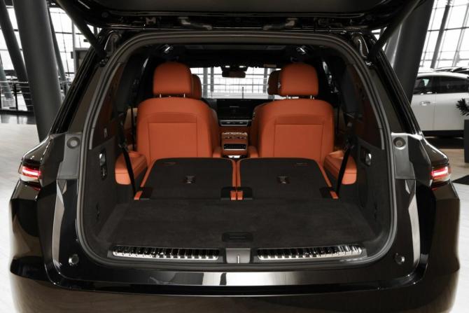 Новый Li Auto (Lixiang) L9 I Рестайлинг 2025 года, цена 12 282 985 рублей, внедорожник, Автокод Объявления