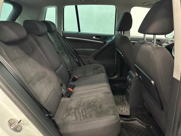 Volkswagen Tiguan I Рестайлинг с пробегом 2014 года, цена 1 780 000 рублей, 111108 км, внедорожник, Автокод Объявления