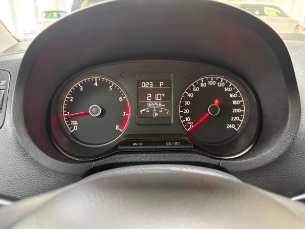 Volkswagen Polo V Рестайлинг с пробегом 2016 года, цена 1 096 000 рублей, 132258 км, седан, Автокод Объявления