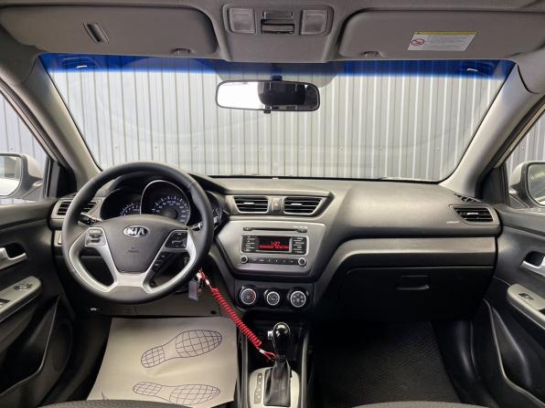 Kia Rio III Рестайлинг с пробегом 2017 года, цена 1 187 000 рублей, 96478 км, седан, Автокод Объявления