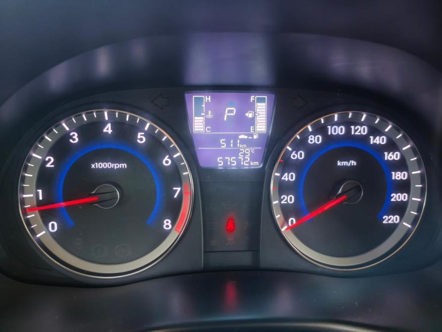 Hyundai Solaris I Рестайлинг Воронеж  - изображение 13