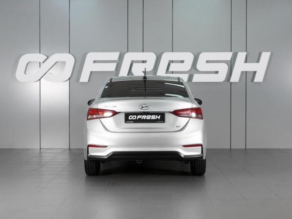 Hyundai Solaris II с пробегом 2019 года, цена 1 359 000 рублей, 134944 км, седан, Автокод Объявления