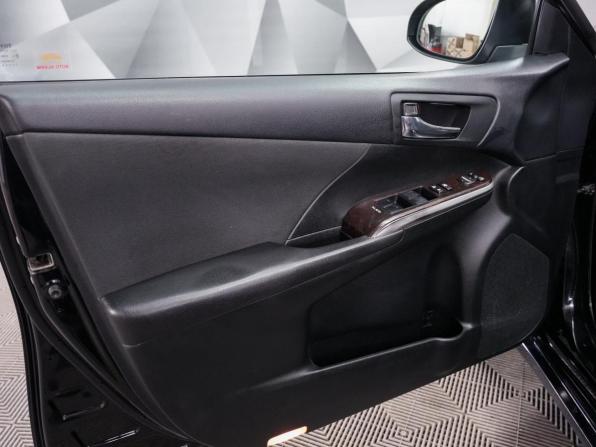 Toyota Camry VII (XV50) Рестайлинг 2 с пробегом 2017 года, цена 2 277 000 рублей, 144568 км, седан, Автокод Объявления
