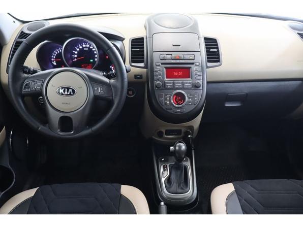 Kia Soul I Рестайлинг с пробегом 2013 года, цена 854 800 рублей, 223000 км, хэтчбек, Автокод Объявления