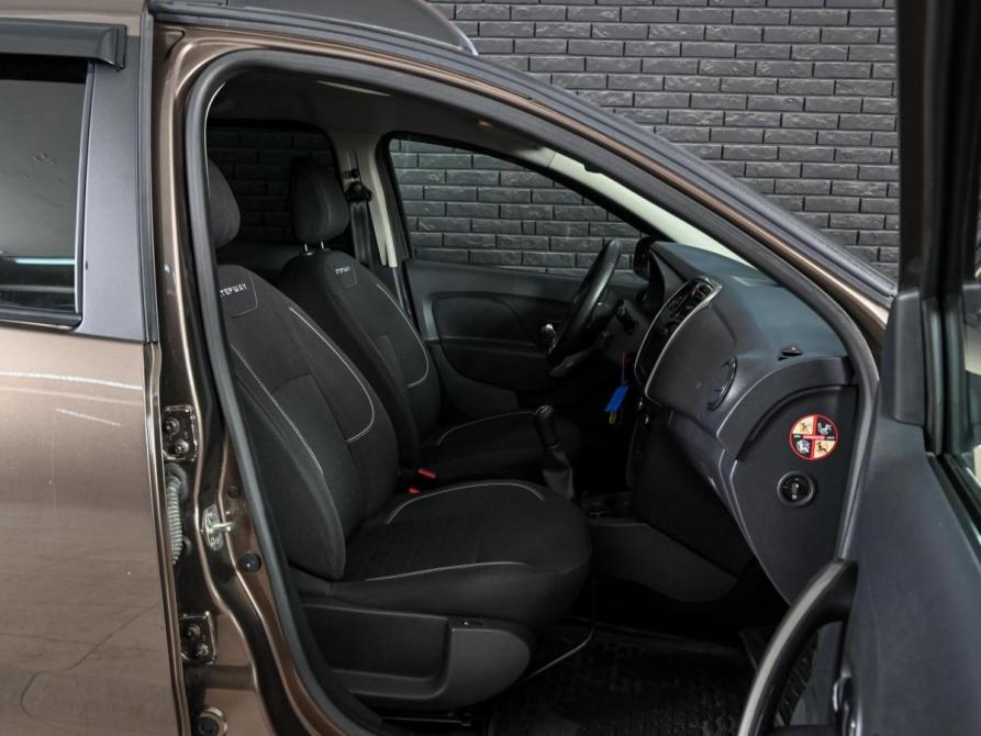 Renault Sandero II Рестайлинг Екатеринбург  - изображение 12