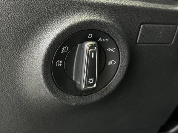 Skoda Rapid II с пробегом 2022 года, цена 1 665 900 рублей, 143892 км, лифтбек, Автокод Объявления