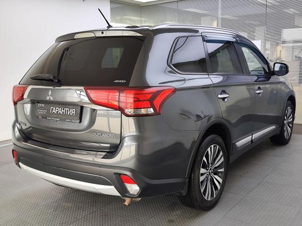 Mitsubishi Outlander III Рестайлинг 2 с пробегом 2016 года, цена 1 945 000 рублей, 168748 км, внедорожник, Автокод Объявления